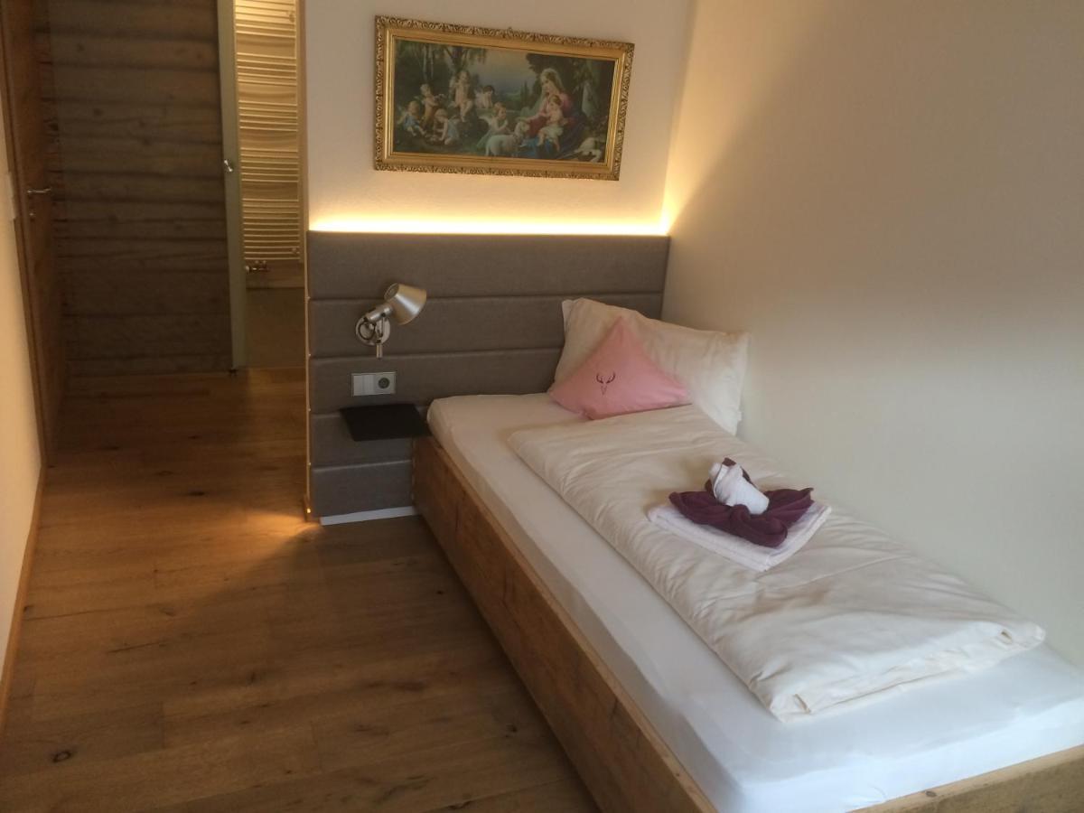 Zum Hirschen - Hotel & Gasthaus Beim Stoeckeler ไชเดกก์ ภายนอก รูปภาพ