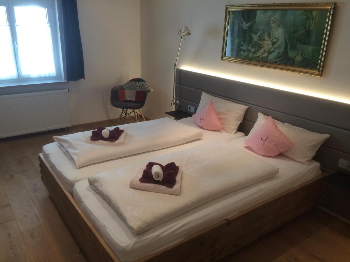 Zum Hirschen - Hotel & Gasthaus Beim Stoeckeler ไชเดกก์ ห้อง รูปภาพ